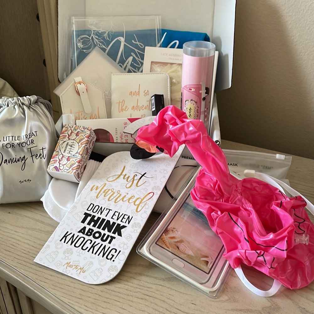 Wedding and Honeymoon Box